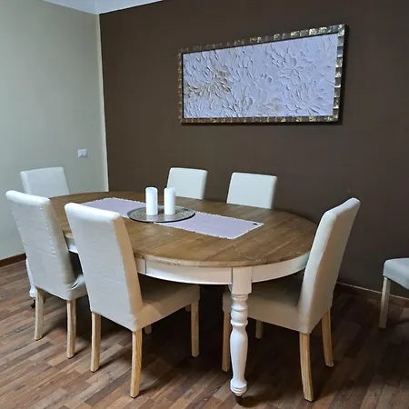 Apartamento Montenero Novara